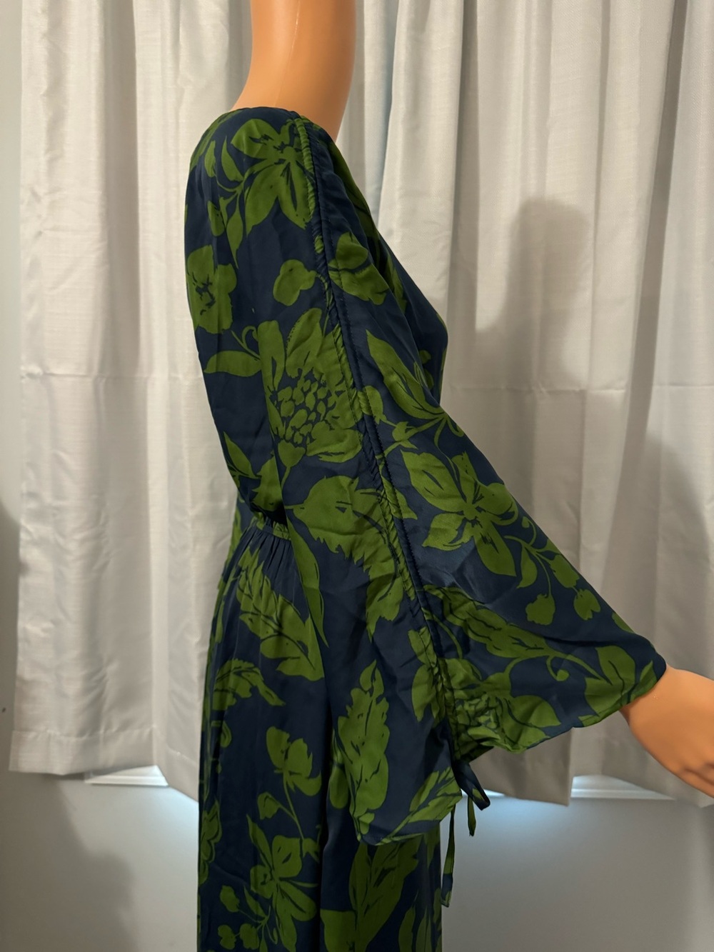 Pretty Easel size S blue green floral print dolman sleeve maxi dress new - Picture 5 of 7